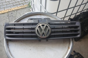 POLO 9N GRILL ATRAPA CHŁODNICY 6Q0853651C
