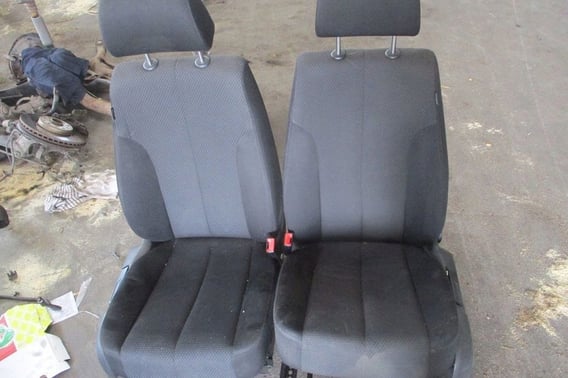 VW PASSAT B6 FOTEL BOCZEK PRZÓD EU