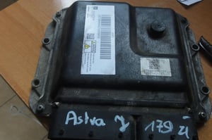 OPEL ASTRA J KOMPUTER 55587998
