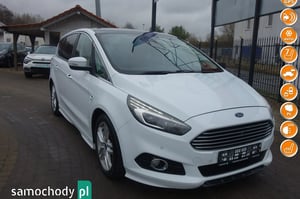 Ford S-Max Minivan 2016