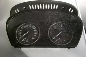 BMW E60 LICZNIK 110080213