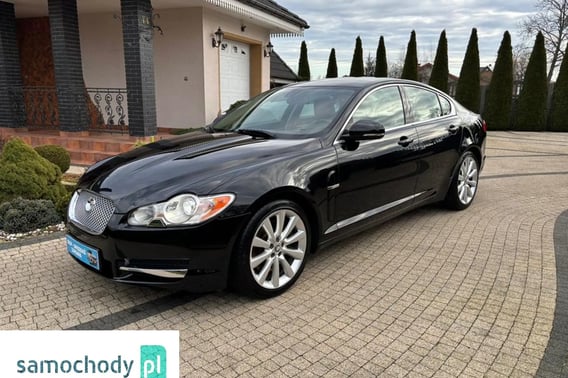Jaguar XF Sedan 2010