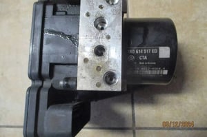 VW Touran II 1T3 POMPA ABS 1K0 614 517 ED