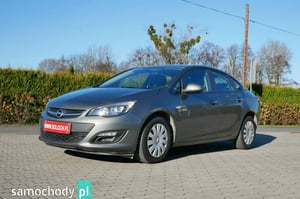 Opel Astra Sedan 2018