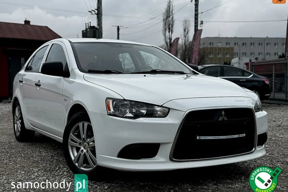 Mitsubishi Lancer Hatchback 2011