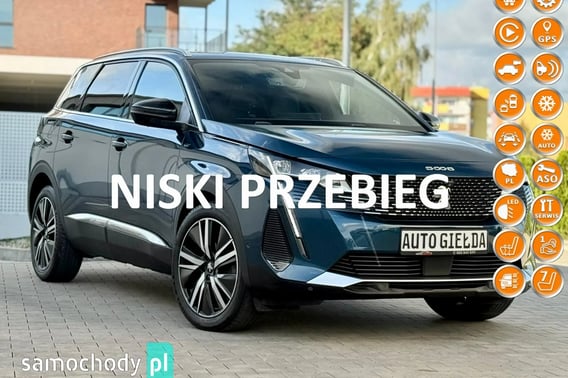 Peugeot 5008 SUV 2021
