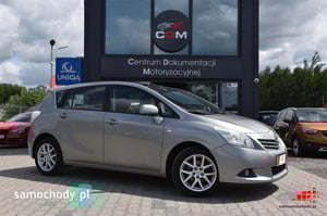 Toyota Verso Minivan 2011