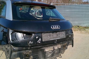 AUDI A1 8X 3D KLAPA TYŁ BAGAŻNIKA LZ9Y