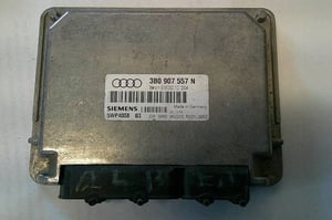 AUDI A4 S4 B6 8E 8H 1,6B STEROWNIK SILNIKA 3B0907557N