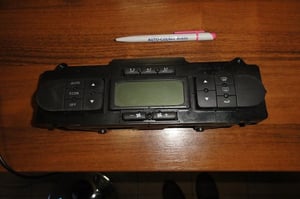 Seat Leon II 05-09 panel nawiewu klimatronic