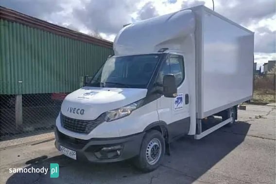 IVECO Daily Kontener 2022