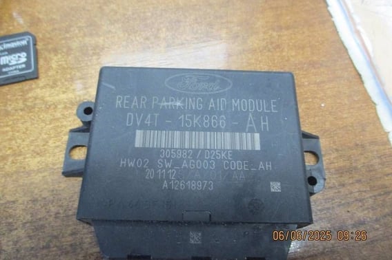 FORD FOCUS MK3 MODUL PARKOWANIA PDC DV4T-15K866-AH