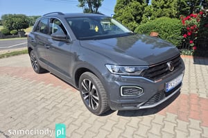 Volkswagen T-Roc SUV 2021
