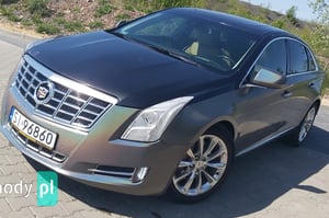 Cadillac XTS Sedan 2013