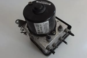 BMW E90 POMPA ABS 3451-6791521-01