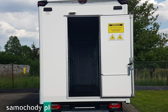 IVECO Daily Kontener 2021