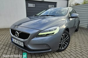 Volvo V40 Hatchback 2019