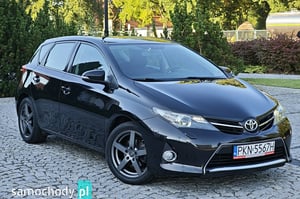 Toyota Auris Hatchback 2013