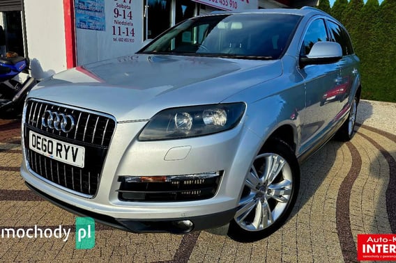 Audi Q7 SUV 2011