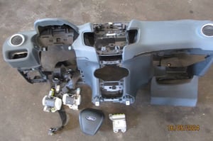 FORD FIESTA MK7 KONSOLA AIRBAG X3 PASY X2 ORYGINAŁ