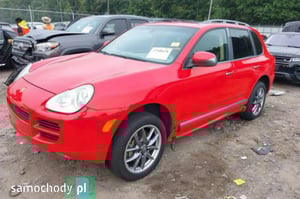 Porsche Cayenne SUV 2006