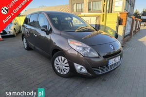 Renault Grand Scenic Minivan 2011