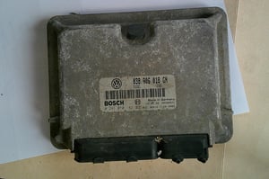 SKODA OCTAVIA 1,9TDI STEROWNIK SILNIKA 038906018GN
