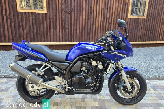 YAMAHA Fazer Naked 2003