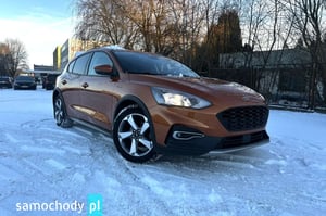 Ford Focus Crossover 2019