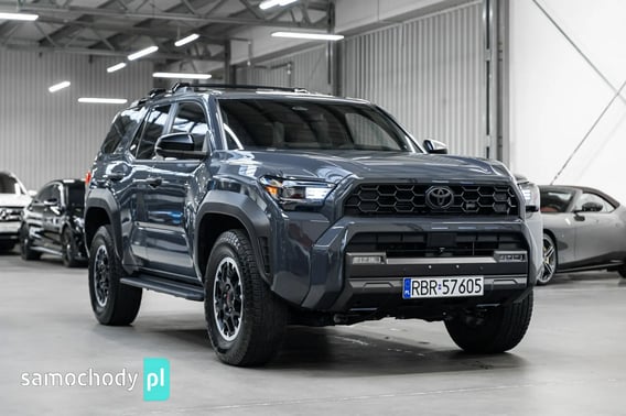 Toyota 4-Runner Terenowy 2025