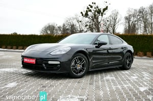Porsche Panamera Liftback 2021