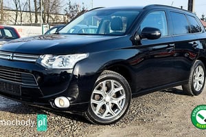 Mitsubishi Outlander SUV 2014