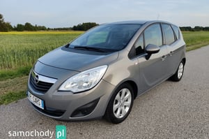 Opel Meriva Minivan 2010