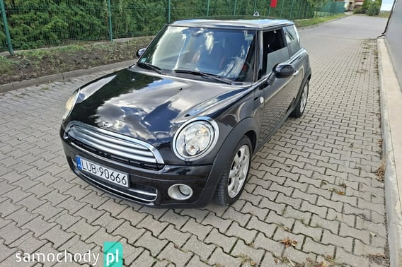 Mini Cooper Hatchback 2010