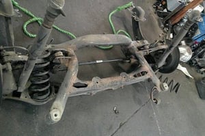 SEAT ALHAMBRA MK2 SHARAN 7N WÓZEK SANKI TYŁ