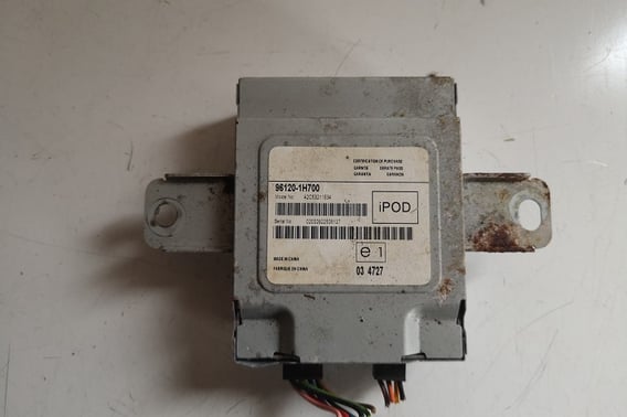 KIA CEED MODUŁ STEROWNIK USB iPOD 96120-1H700