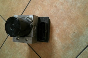 AUDI A1 8X POMPA ABS 6R0614517Q 6R0907379AH