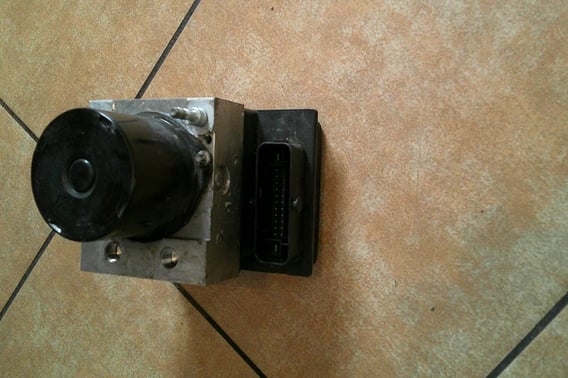 AUDI A1 8X POMPA ABS 6R0614517Q 6R0907379AH