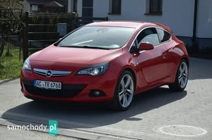 Opel Astra Coupe 2011