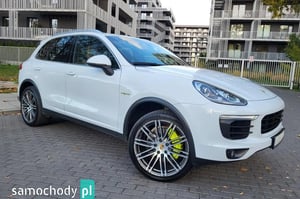 Porsche Cayenne SUV 2014