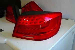 BMW 3 E92 E93 LAMPA TYŁ PRAWA LCI 7252092