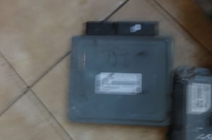 SKODA FABIA II KOMPUTER 03F906070HL