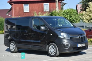 Opel Vivaro Bus 2015