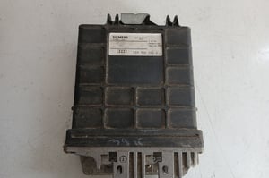 AUDI 80 B4 MODUŁ STEROWNIK SILNIKA 039906024A