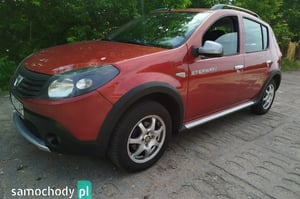 Dacia Sandero Hatchback 2010