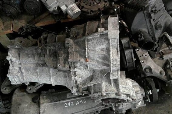 AUDI A4 B8 2,0TDI SKRZYNIA BIEGÓW MANUALNA LLW