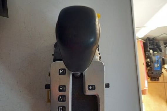 VOLVO V60 LEWAREK ZMIANY BIEGÓW AUTOMAT