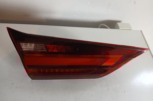 BMW 1 F40 LAMPA TYŁ W KLAPĘ LEWA 7450651-14