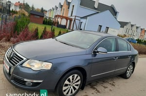 Volkswagen Passat Sedan 2010