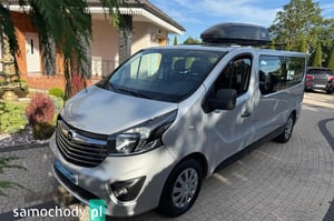 Opel Vivaro Minivan 2016